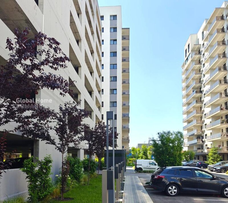 Hils Brauner, Pallady, new, studio + parcare, garden view.