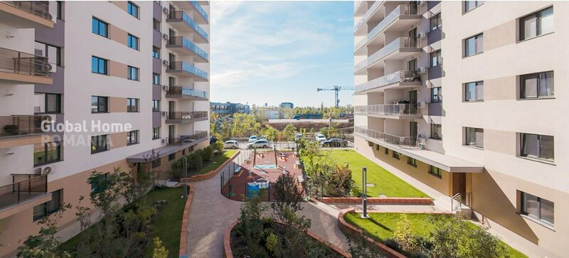 Hils Brauner, Pallady, new, studio + parcare, garden view.